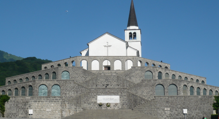 Soca-Tal-Tour von Ljubljana aus: Kobarid, Bovec, Wasserfälle, Fluss