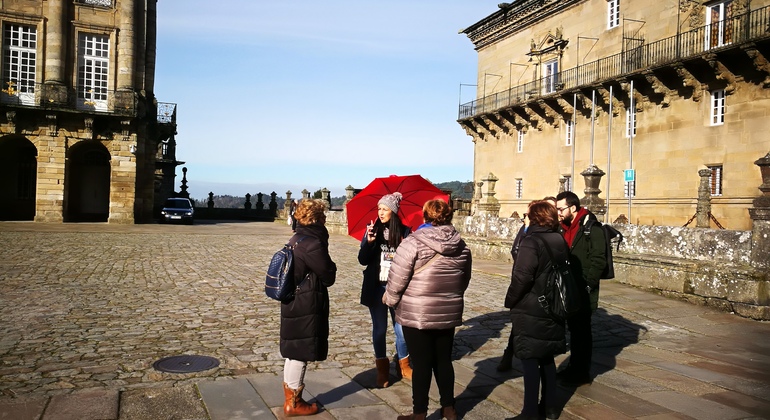Historical Center Tour with Reduced Seating - Santiago without the Crowds