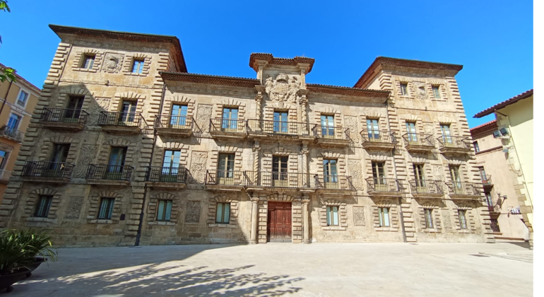 Historisches Avilés: Ein ruhiger Rundgang durch das asturische Dorf