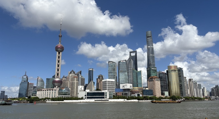 Shanghai Stadtrundfahrt: Ein Streifzug durch die magische Stadt mit SaSa