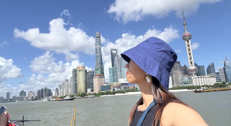Shanghai Stadtrundfahrt: Ein Streifzug durch die magische Stadt mit SaSa