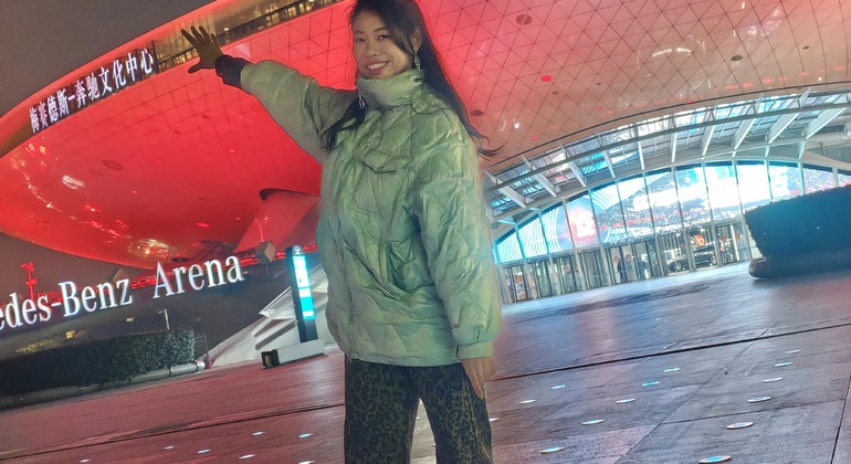 Shanghai Stadtrundfahrt: Ein Streifzug durch die magische Stadt mit SaSa