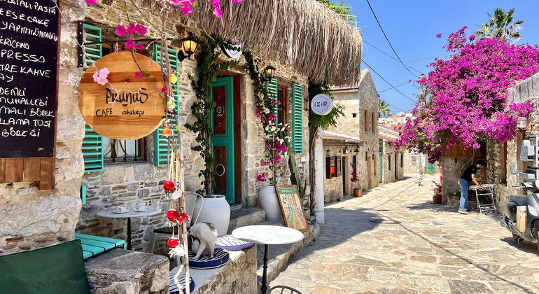 Paseo por el casco antiguo de Marmaris: Historia y joyas ocultas