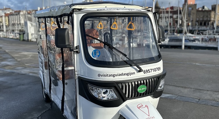 Visite panoramique de Gijón en TukTuk