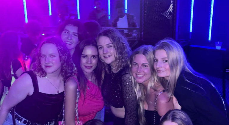 Malta: Paceville Pub Crawl mit Getränken und Spielen
