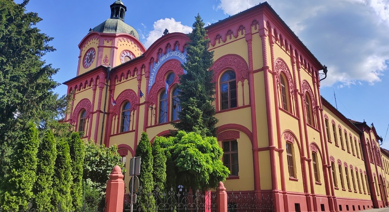 Day Trip from Belgrade to Novi Sad & Fruska Gora with Wine Tasting