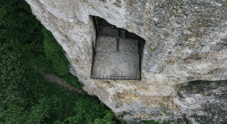 Desde Veliko Tarnovo: Excursión espiritual y natural