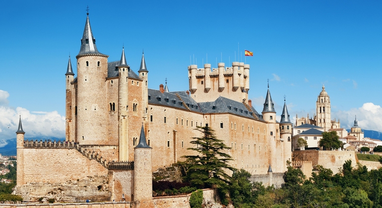 Guided Tour of Segovia & the Alcázar