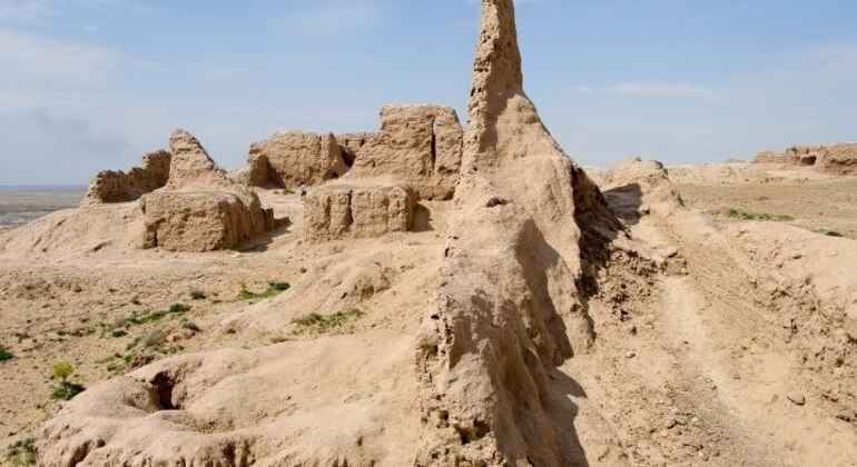 Circuit des anciennes forteresses du Khorezm depuis Khiva
