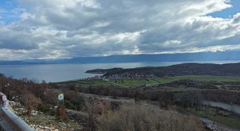 Lake Ohrid Escape: Lin, Pogradec & Tushemisht Day Tour from Tirana