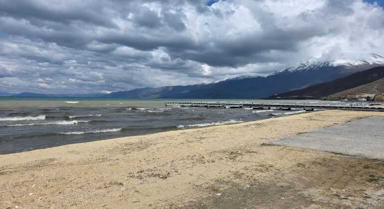 Lake Ohrid Escape: Lin, Pogradec & Tushemisht Day Tour from Tirana