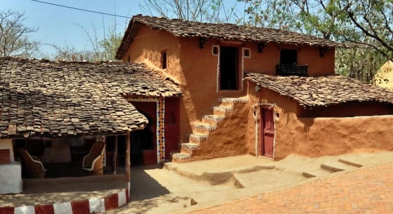 Visite du village d'Udaipur en Jeep pour découvrir la culture locale et l'expérience rurale