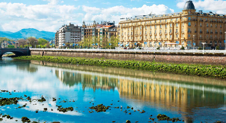 Self-Guide Audio App: San Sebastián City Tour