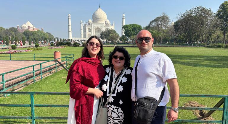 Tour fotografico del Taj Mahal all'alba e del forte di Agra con guida