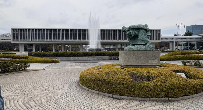 Explora la Ciudad de Hiroshima Tour
