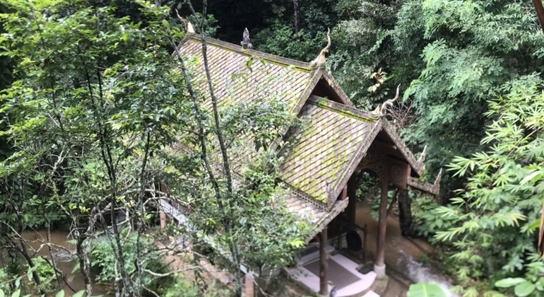 Ökokultureller Tagesausflug ins Dorf Mae Kampong
