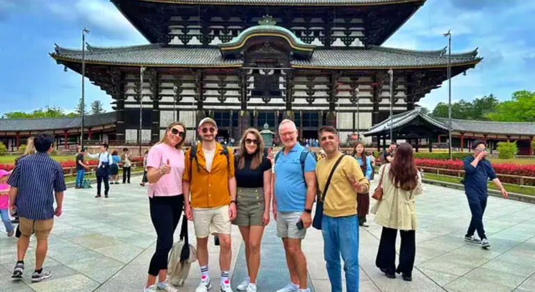 Nara: Excursión privada de un día desde Osaka / Kioto con recogida en el hotel