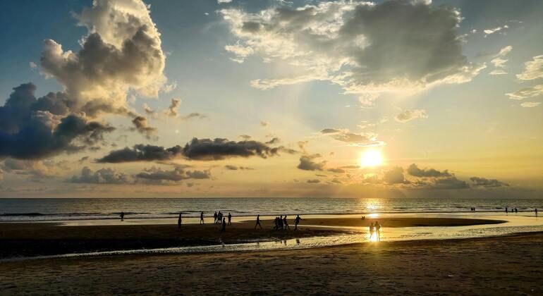 Aventura en la playa más larga de Cox's Bazar