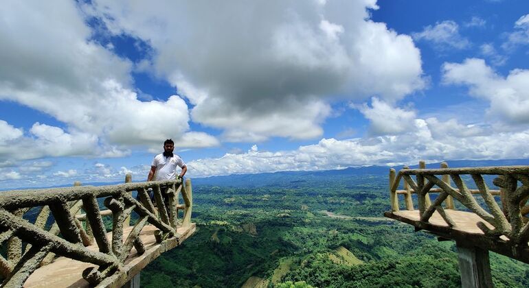 Colinas de Bandarban, Cascadas y Vida Tribal