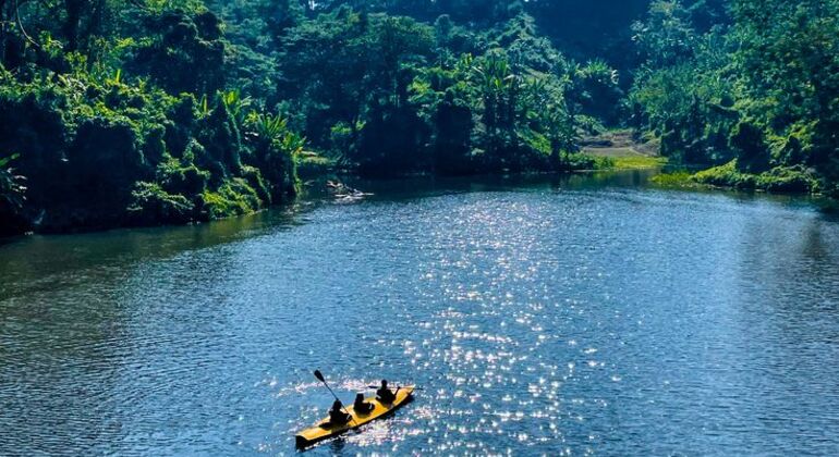 Colinas de Bandarban, Cascadas y Vida Tribal