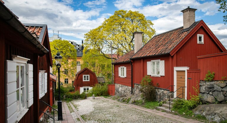 Romantic Stockholm: Self-Guided Exploration Game
