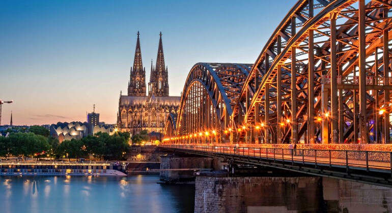Cologne: Small-Group Night Photography Tour