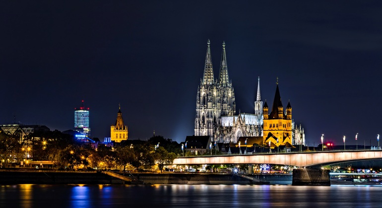 Cologne: Small-Group Night Photography Tour