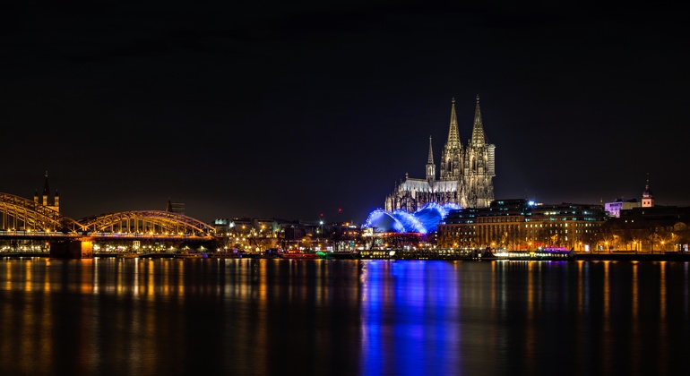 Cologne: Small-Group Night Photography Tour