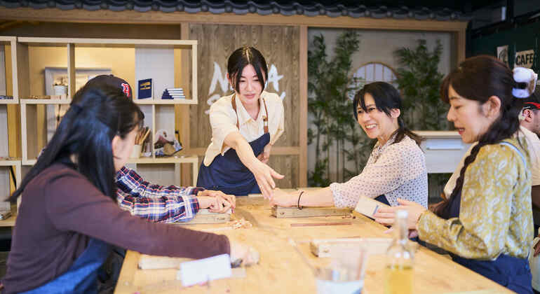 Kyoto: Workshop zur Herstellung von Essstäbchen in Arashiyama