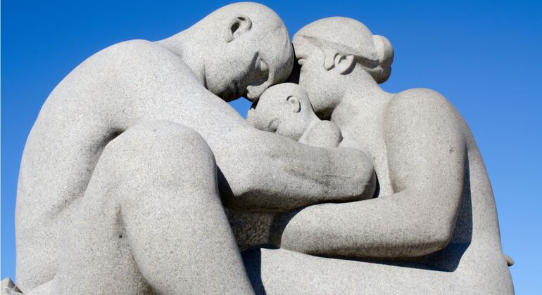 Oslo's Vigeland Park: Self-Guided Exploration Game