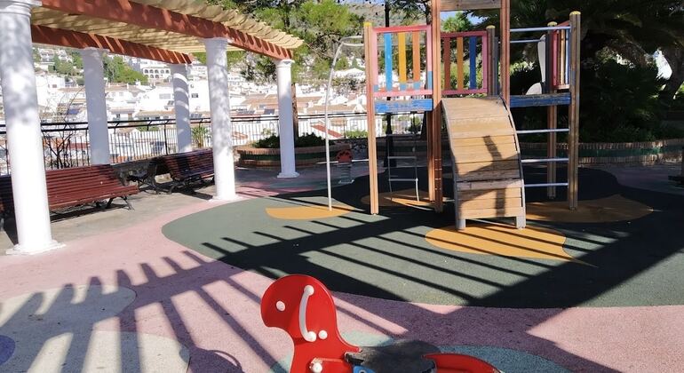 Calles de Benalmádena: Juego de exploración autoguiada