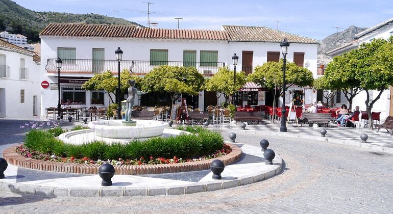 Calles de Benalmádena: Juego de exploración autoguiada