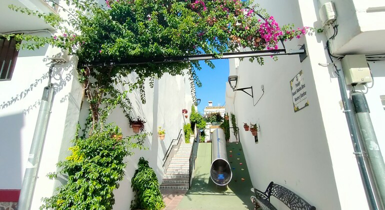 Die Straßen von Estepona: Ein Spiel zur Erkundung auf eigene Faust