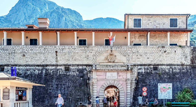 Audio Self-Guide App: Kotor City Tour