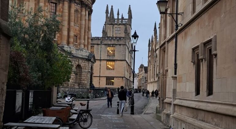 El ladrón del tiempo de Oxford: Juego de exploración autoguiado