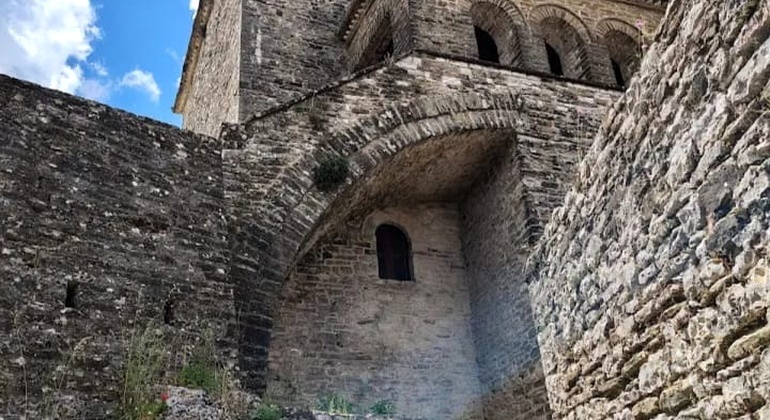 Gjirokastra Farm Stay, Blue Eye Saranda & Antigonea