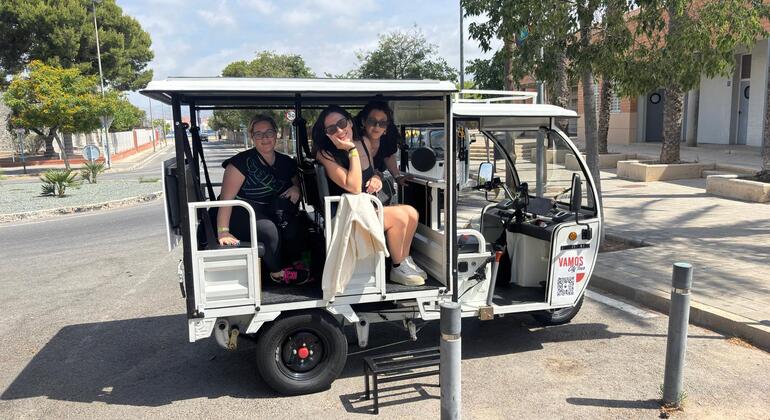 Excursiones privadas en tuk-tuk por Alicante: personaliza tu aventura
