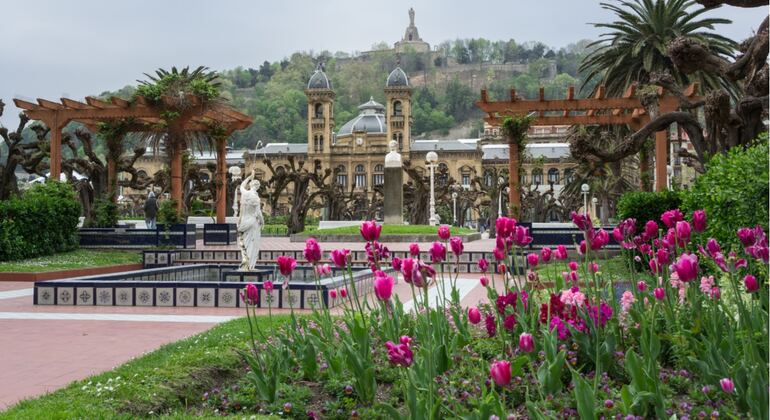 Downtown San Sebastian: Self-Guided Exploration Game & Walking Tour