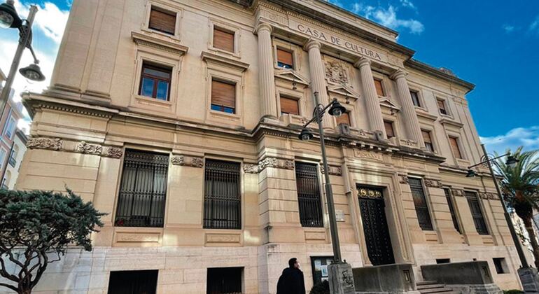 La révolution sociale et artistique d'Alcoy : jeu d'exploration en autonomie