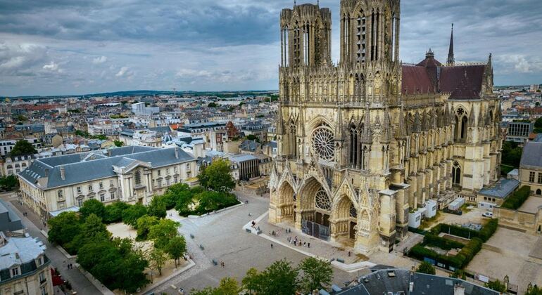 The King of Reims: Self-Guided Exploration Game & Walking Tour