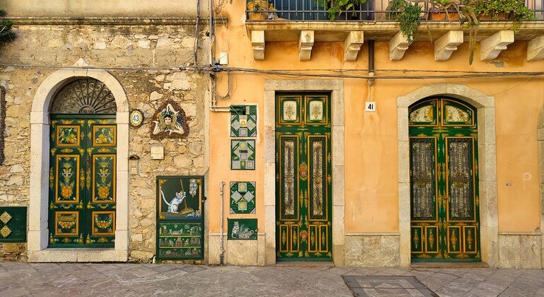 Das bezaubernde Taormina: Entdeckungsspiel zum Selbermachen & Stadtrundgang