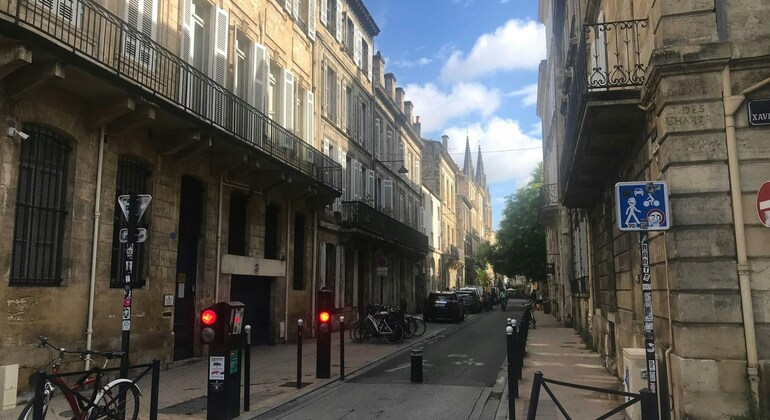 Les murmures du vin à Bordeaux : jeu d'exploration en autonomie