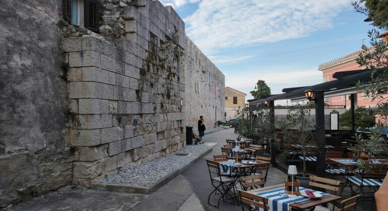 Das Rätsel der Altstadt von Novigrad: Selbstgeführtes Entdeckungsspiel & Stadtrundgang