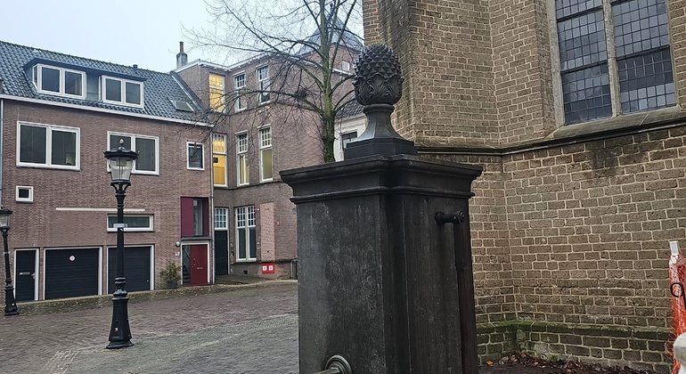 Utrecht bajo el hechizo de la magia negra: juego de exploración autoguiado y recorrido a pie