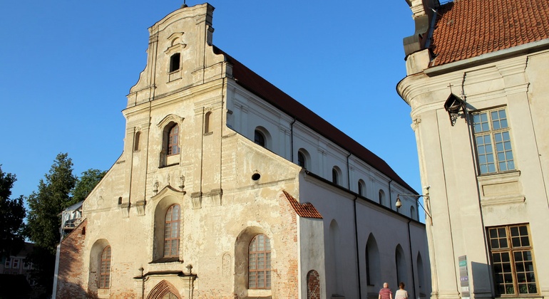 Vilnius's Old Town Gems: Self-Guided Exploration Game & Walking Tour