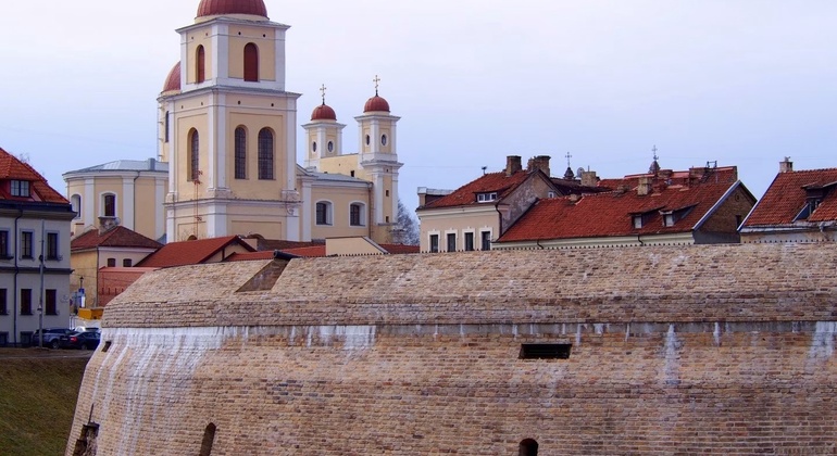Vilnius's Old Town Gems: Self-Guided Exploration Game & Walking Tour