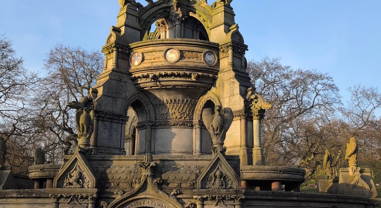 Glasgow's West End: Self Guided Exploration Game