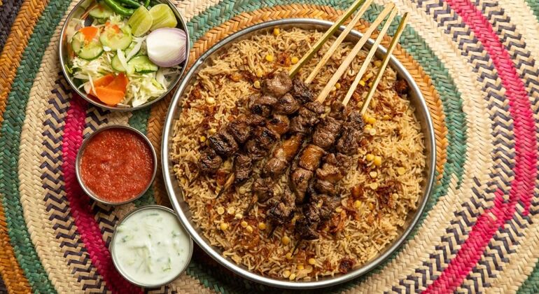 Muscat: Omanische kulinarische Tour mit Shuwa und Halwa