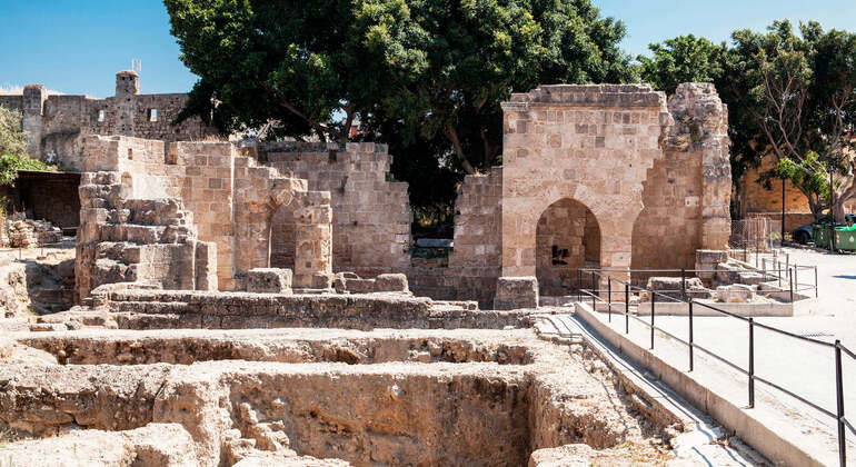 App audio autoguidata: Tour della città di Rhodes