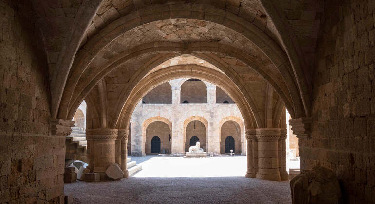 App audio autoguidata: Tour della città di Rhodes
